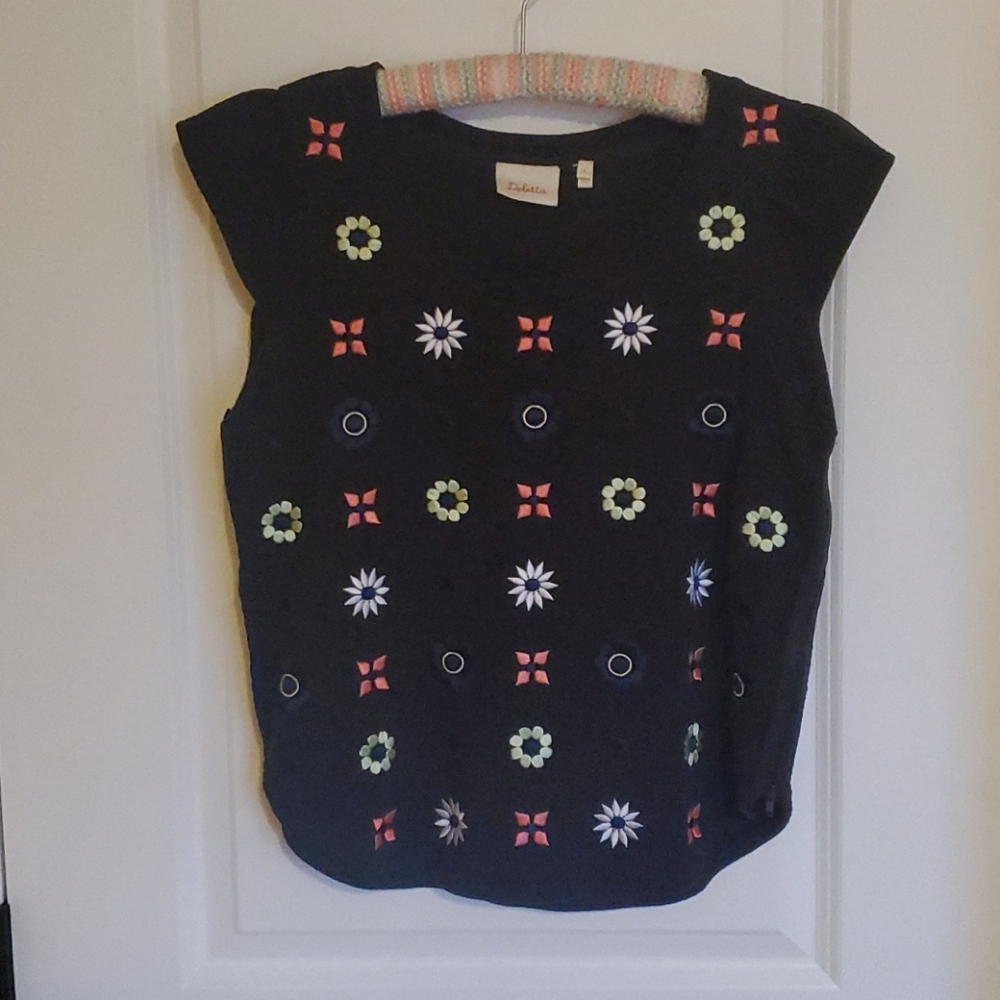 Fun anthropologie top.